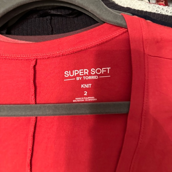 Torrid Super soft knit tshirt - Picture 2 of 3